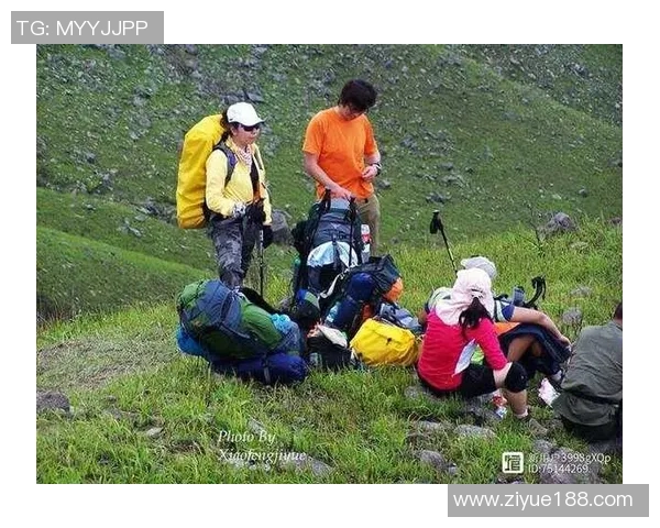 从晨曦到夜幕足球球星以刻苦训练书写辉煌人生篇章