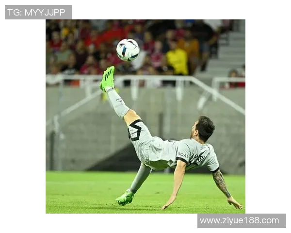 足球界倒钩进球最多的球星是谁 他如何成为这一传奇的代言人